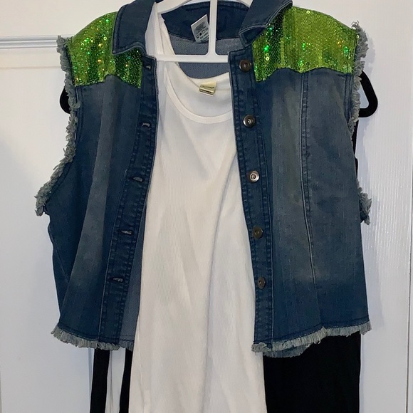 Hip hop costumes - Picture 3 of 4